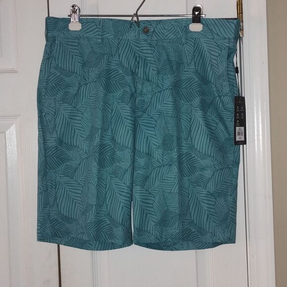 Walter Hagen Men's Perfect 11 Golf ShortsSz 36 Flat Front NWT